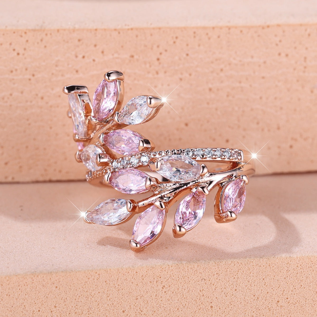 Horse Eye Zircon Leaf Ring Fashion All-match