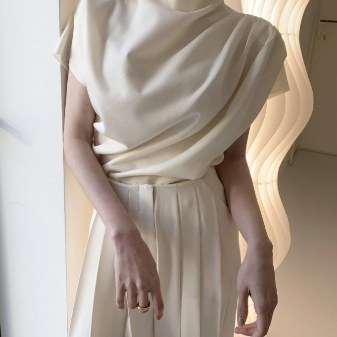 Stand Collar Pleated Sleeveless Top High Waist Pleated Wide Leg Pants Suit