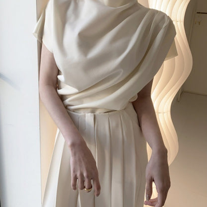 Stand Collar Pleated Sleeveless Top High Waist Pleated Wide Leg Pants Suit